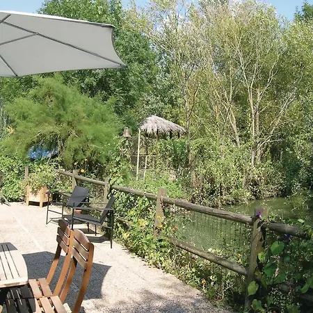 Holiday St.radegonde Des Noyer Hébergement de vacances Sainte-Radégonde-des-Noyers